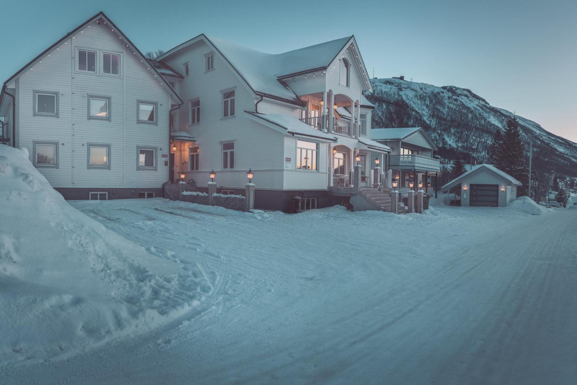 Villa Havblikk Tromso Exterior photo
